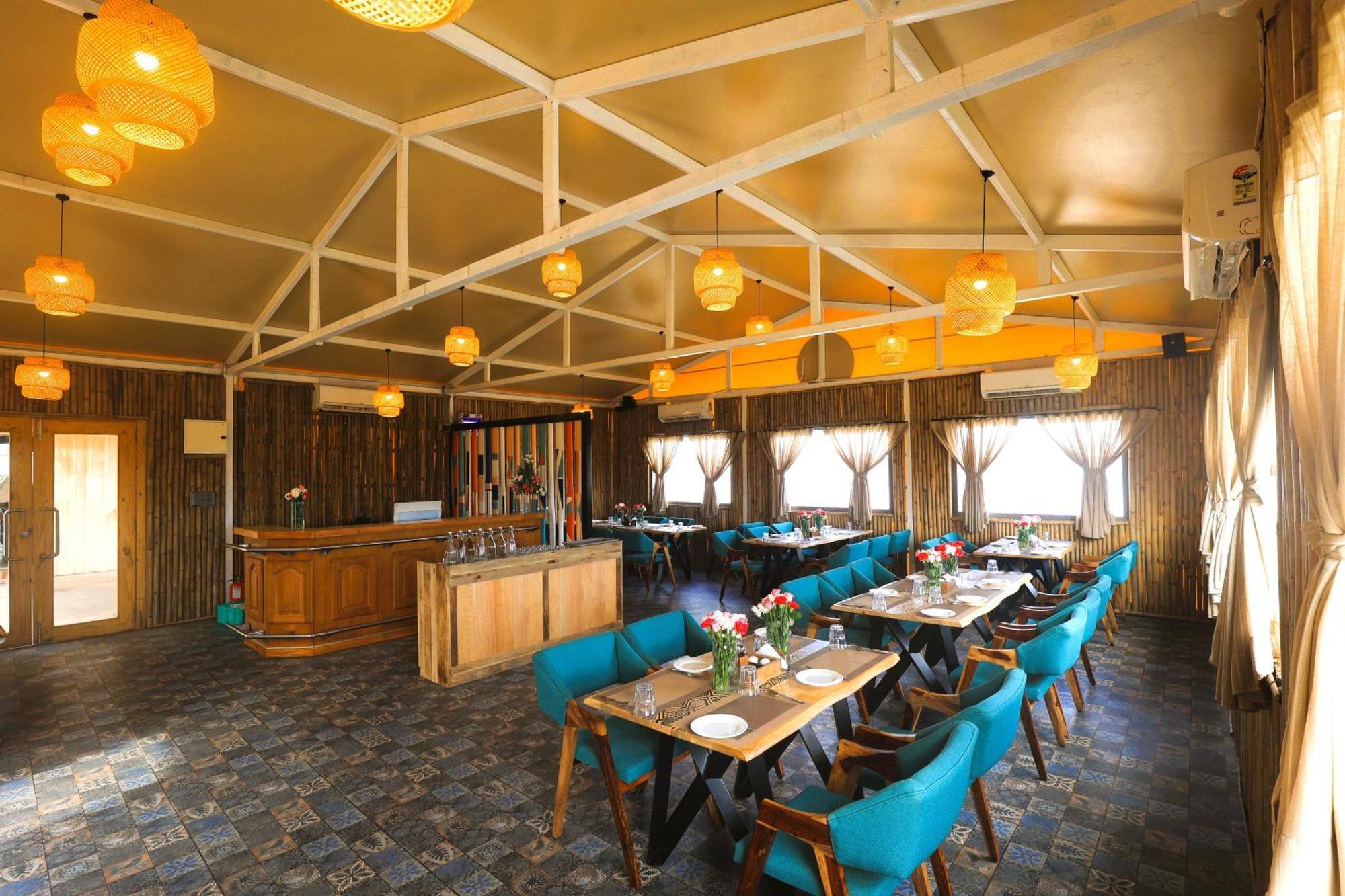 Kamnath Zinc Journey By The Fern, Diu Hotell Exteriör bild