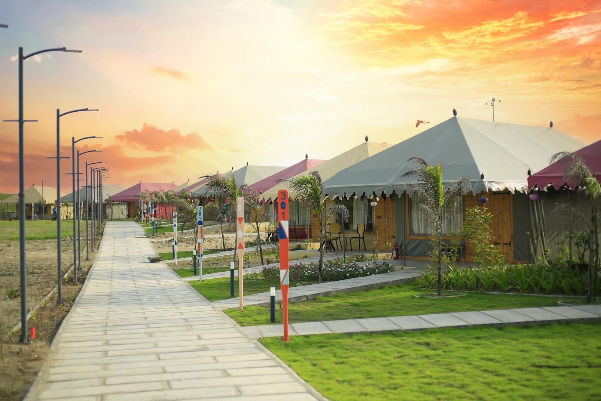 Kamnath Zinc Journey By The Fern, Diu Hotell Exteriör bild